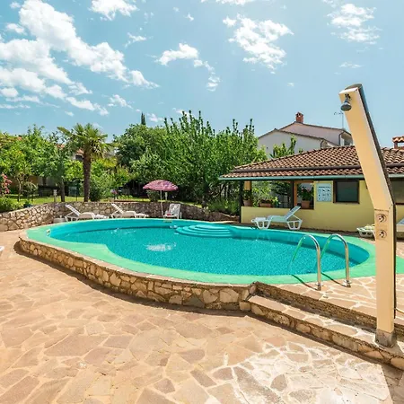 1 Bedroom Amazing In *